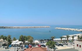 Hotel Sgouridis